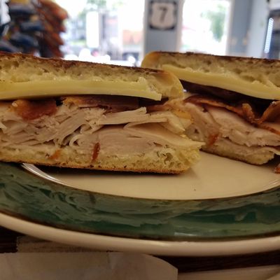 7 South Sandwich Company by null