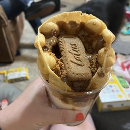 Lotus bubble waffle- biscoff and ice cream with caramel sauce Lotus bubble waffle- biscoff and ice cream with caramel sauce