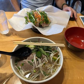 Viet Kitchen - Vietnamese Near Me - Panorama City, California Viet Kitchen - Vietnamese Near Me - Panorama City, California