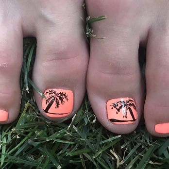 Signature Nails and Spa - Pedicure with nail art..CUTE!! - Day Spas Near Me - Chandler, Arizona Signature Nails and Spa - Pedicure with nail art..CUTE!! - Day Spas Near Me - Chandler, Arizona