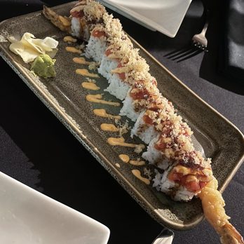 James Place - Crunchy Shrimp Roll - Asian Fusion Near Me - San Diego, California James Place - Crunchy Shrimp Roll - Asian Fusion Near Me - San Diego, California