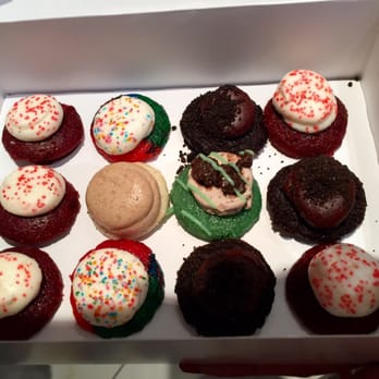 Baked by Melissa - 1 dozen bought by my aunt, I tried mint cookie! - Bakeries Near Me - New York, New York Baked by Melissa - 1 dozen bought by my aunt, I tried mint cookie! - Bakeries Near Me - New York, New York