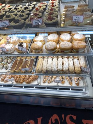 Carlo's Bake Shop by null