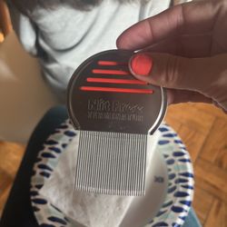 Nitless Noggins - The best comb!!!