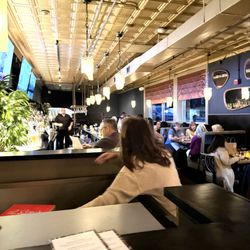 Venetian Moon Ristorante & Martini Bar