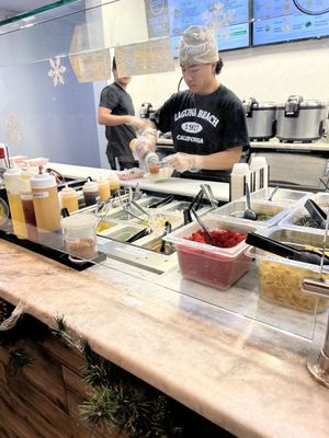 Poke House Denver by null