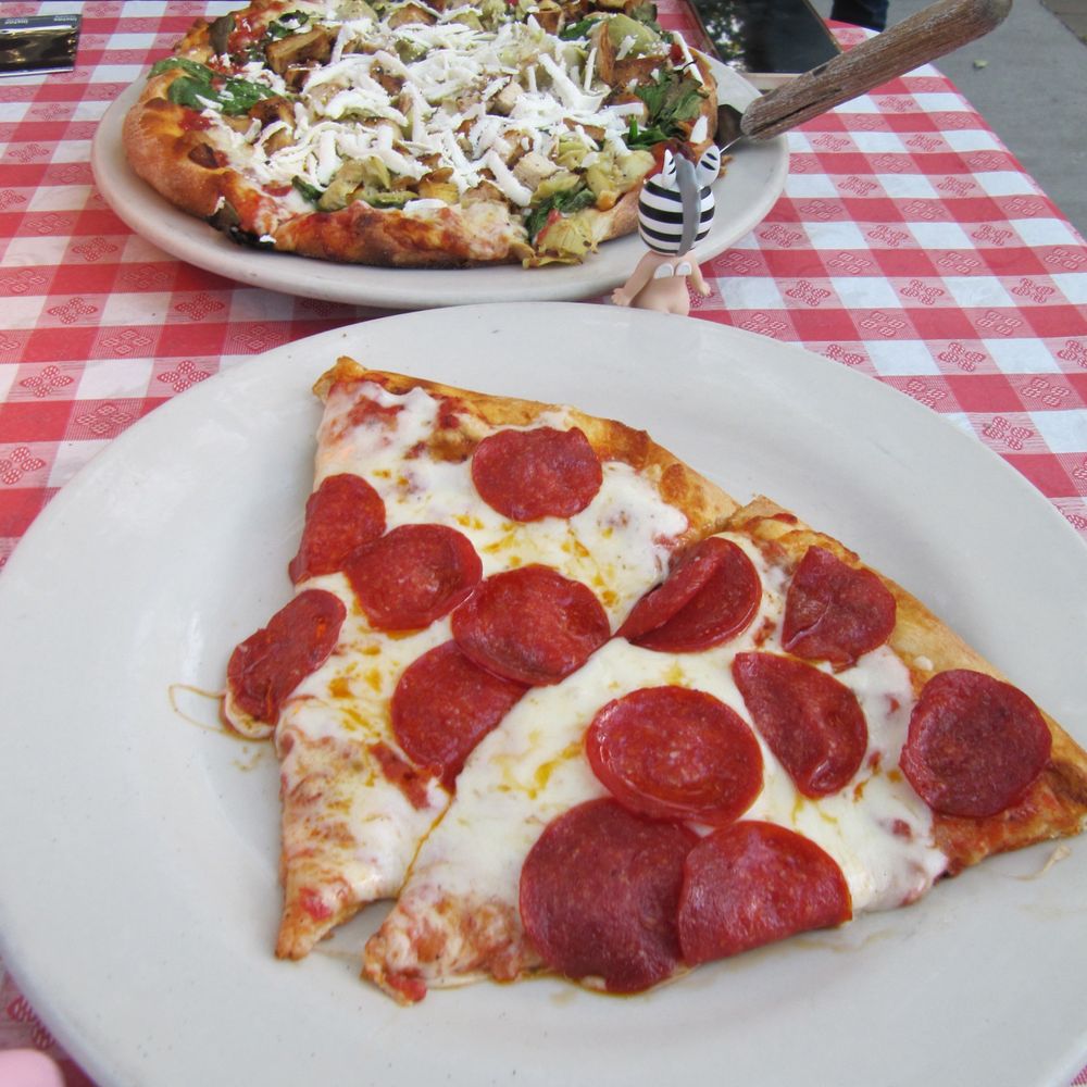 Gumba's Italian Restaurant - Pizza Near Me - Sunnyvale, California