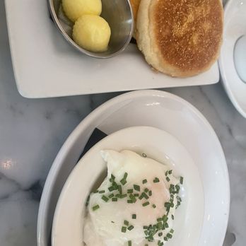 Gracie's - Perfectly poached side egg - New American Near Me - Portland, Oregon