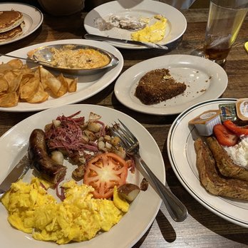 Grille No. 13 - crab dip (so yummy), French toast, Irish breakfast, and country fried steak & eggs - Irish Near Me - Waldorf, Maryland