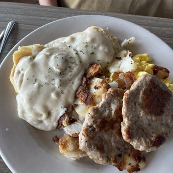 Henhouse Cafe - Biscuits& gravy breakfast. - Cafes Near Me - Gilbert, Arizona