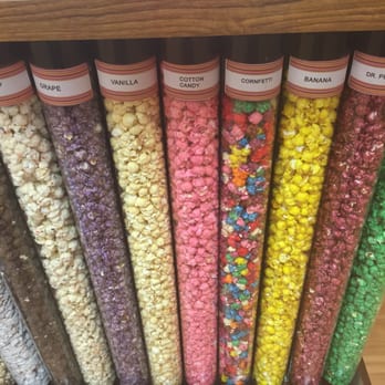 Papa Bear Popcorn - Dark Chocolate Sea Salt, Birthday Cake, Toffee, Confetti - Popcorn Shops Near Me - Chesterfield, Missouri Papa Bear Popcorn - Dark Chocolate Sea Salt, Birthday Cake, Toffee, Confetti - Popcorn Shops Near Me - Chesterfield, Missouri