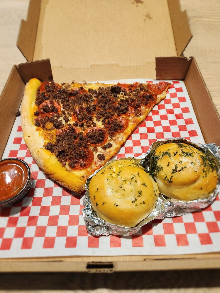 500 Degrees New York Style Pizzeria - South Blvd