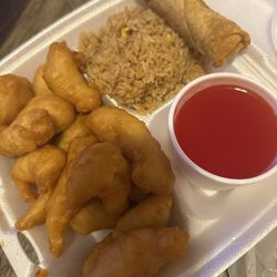 Bamboo Garden II - Sweet and sour chicken , perfectly fried and not dry