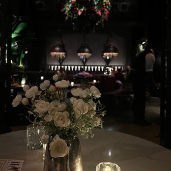 Vanderpump A Paris - Dinning table - French Near Me - Las Vegas, Nevada Vanderpump A Paris - Dinning table - French Near Me - Las Vegas, Nevada