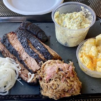 Horn Barbecue - Pound of brisket, Half pound of pulled pork, large potato salad, and small mac and cheese. - Desserts Near Me - Lafayette, California