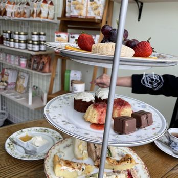 CALLA LILY VICTORIAN TEA ROOM - Updated July 2025 - 100 Photos & 38 ...