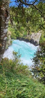 Huka Falls by null