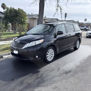 Nivo Detailing - Shiny like new van after detailing from Nivo!!! - Auto Detailing Near Me