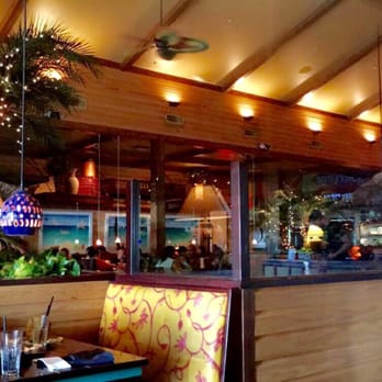 Bahama Breeze - Such a cute place! - Bars Near Me - Wayne, New Jersey
