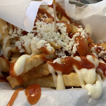 El Chapin - Papas Locas - Latin American Near Me - Durham, North Carolina