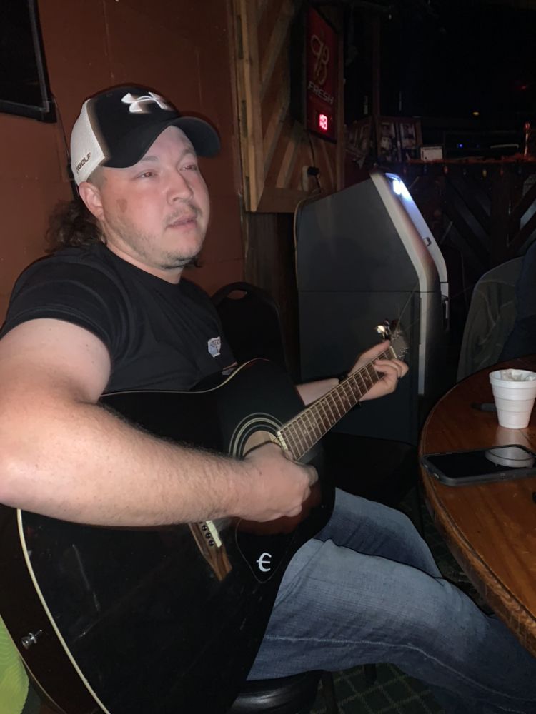 THE FOX Updated September 2024 13 Photos 1801 N 4th St, Ponca