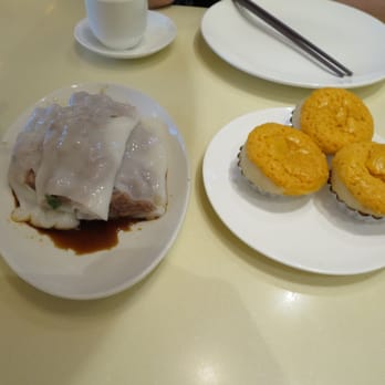 Minghin Cuisine - Baked creamy egg yolk buns, and beef crepes. - Dim Sum Near Me - Naperville, Illinois Minghin Cuisine - Baked creamy egg yolk buns, and beef crepes. - Dim Sum Near Me - Naperville, Illinois