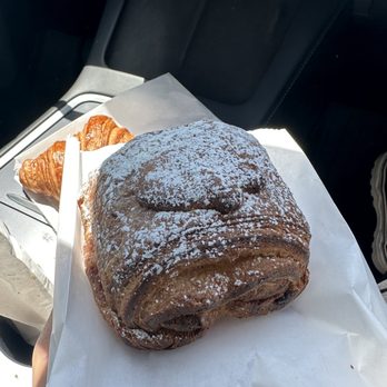 Arsicault Bakery - Chocolate almond croissant - Bakeries Near Me - San Francisco, California