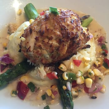 Ray's On the River - Jumbo crab cake lunch entree - Seafood Near Me - Sandy Springs, Georgia