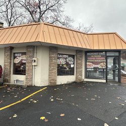 Belmont Grill - Entrance to the business!!