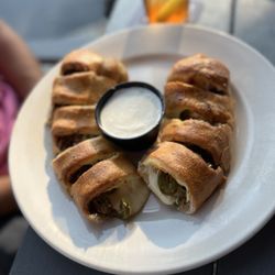 DB's Tavern - Jimmy Roll