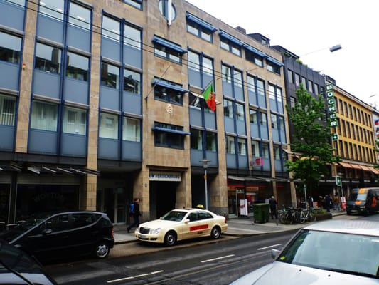 Generalkonsulat Portugal Embassy Friedrichstr 20 Friedrichstadt Dusseldorf Nordrhein Westfalen Germany Phone Number Yelp