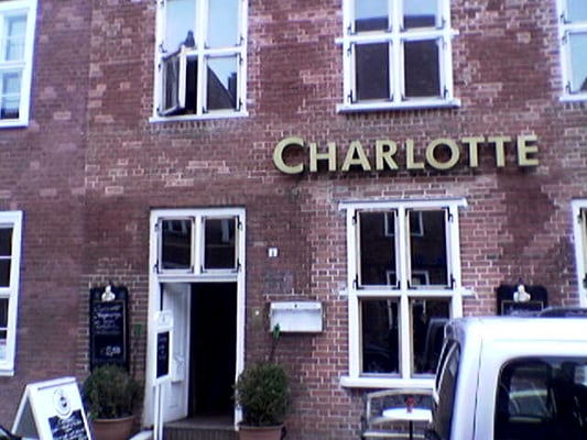 Maison Charlotte by null