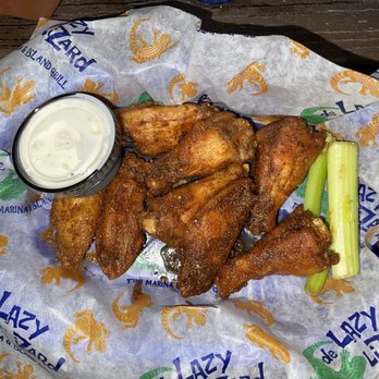 De Lazy Lizard - Old Bay and Butter wings appetizer - American Near Me - Ocean City, Maryland