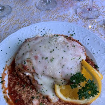 Mama Carolla's - Traditional Beef Lasagna - Italian Near Me - Indianapolis, Indiana Mama Carolla's - Traditional Beef Lasagna - Italian Near Me - Indianapolis, Indiana