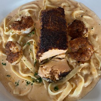 Eddies Italian Cafe - Blackened salmon fettuccine - Italian Near Me - Longs, South Carolina Eddies Italian Cafe - Blackened salmon fettuccine - Italian Near Me - Longs, South Carolina