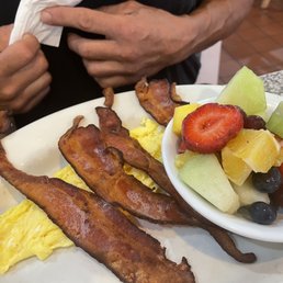 GEORGE'S DINER & CAFE - Updated December 2025 - 190 Photos & 246