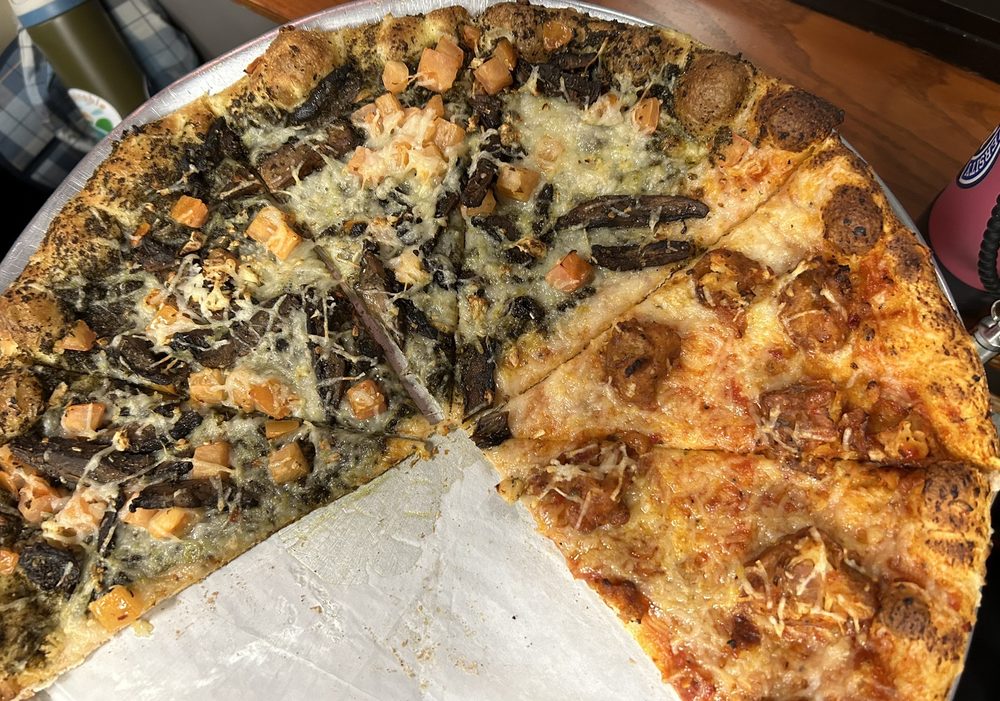 VEGGIE CRUST Updated June 2024 15 Photos & 14 Reviews 1740