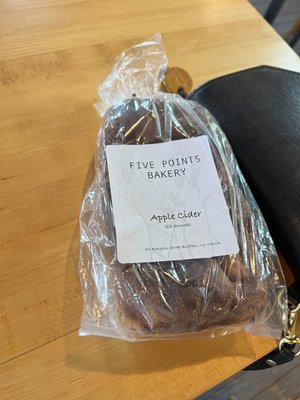 Five Points Bakery by null