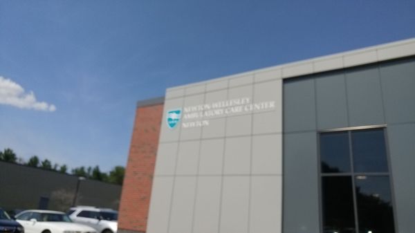 Dana Kotler, MD - Orthopaedic Spine Service at Newton-Wellesley Hospital