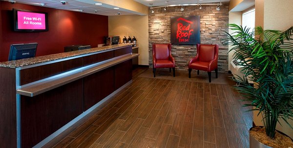 RED ROOF INN ERIE - I-90 - Updated December 2024 - 17 Photos & 58