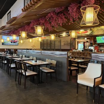 Etang Asian Bistro - Inside - Asian Fusion Near Me - Pooler, Georgia Etang Asian Bistro - Inside - Asian Fusion Near Me - Pooler, Georgia