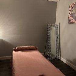 Best Massage and Spa
