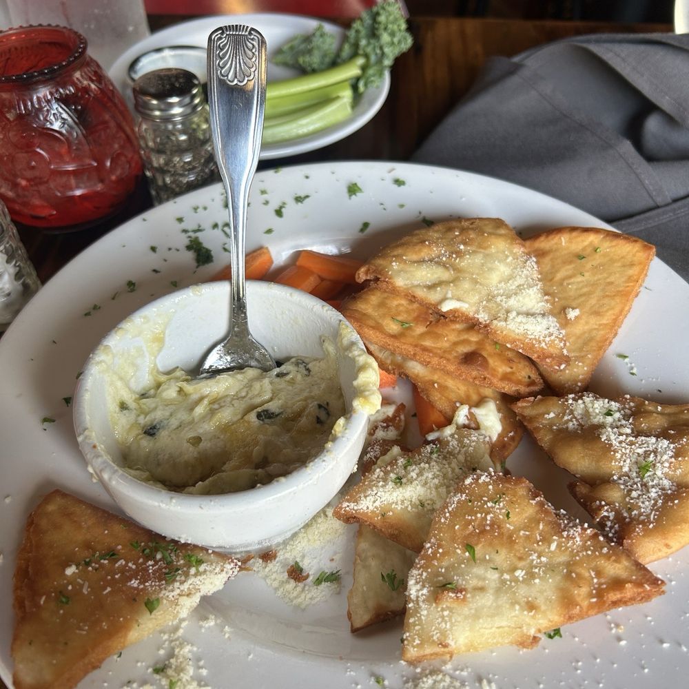 Brandy's Old Fashioned - 4 Cheese Spinach Artichoke Dip - Supper Clubs Near Me - Lake Geneva, Wisconsin Brandy's Old Fashioned - 4 Cheese Spinach Artichoke Dip - Supper Clubs Near Me - Lake Geneva, Wisconsin