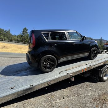 GoodFellas Towing - Goodfellas is GREAT! They sent out a great driver, Anthony, who was super kind and got us where we needed to go in no time! - Towing Near Me - Grants Pass, Oregon GoodFellas Towing - Goodfellas is GREAT! They sent out a great driver, Anthony, who was super kind and got us where we needed to go in no time! - Towing Near Me - Grants Pass, Oregon