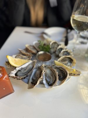 Fanny Bay Oyster Bar & Shellfish Market by null