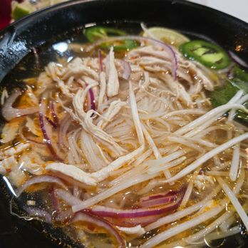 Tada’s Kitchen - Chicken Pho - Vietnamese Near Me - Brandon, Florida