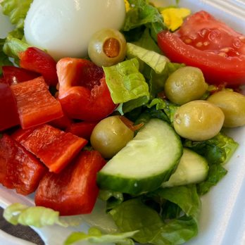 Ageless Senior Citizens - Due to COVID, they serve your lunch at your table - containers are portioned out and covered. - Kimberly, Idaho Ageless Senior Citizens - Due to COVID, they serve your lunch at your table - containers are portioned out and covered. - Kimberly, Idaho