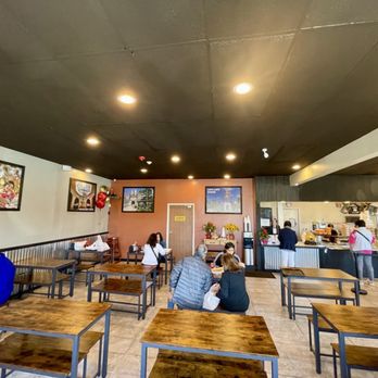 Bai Cebu Lechon - Spacious dining area. - Filipino Near Me - Hayward, California Bai Cebu Lechon - Spacious dining area. - Filipino Near Me - Hayward, California