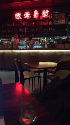 Ping Pong 129 by null