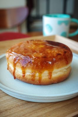 Doce Donut Co by null